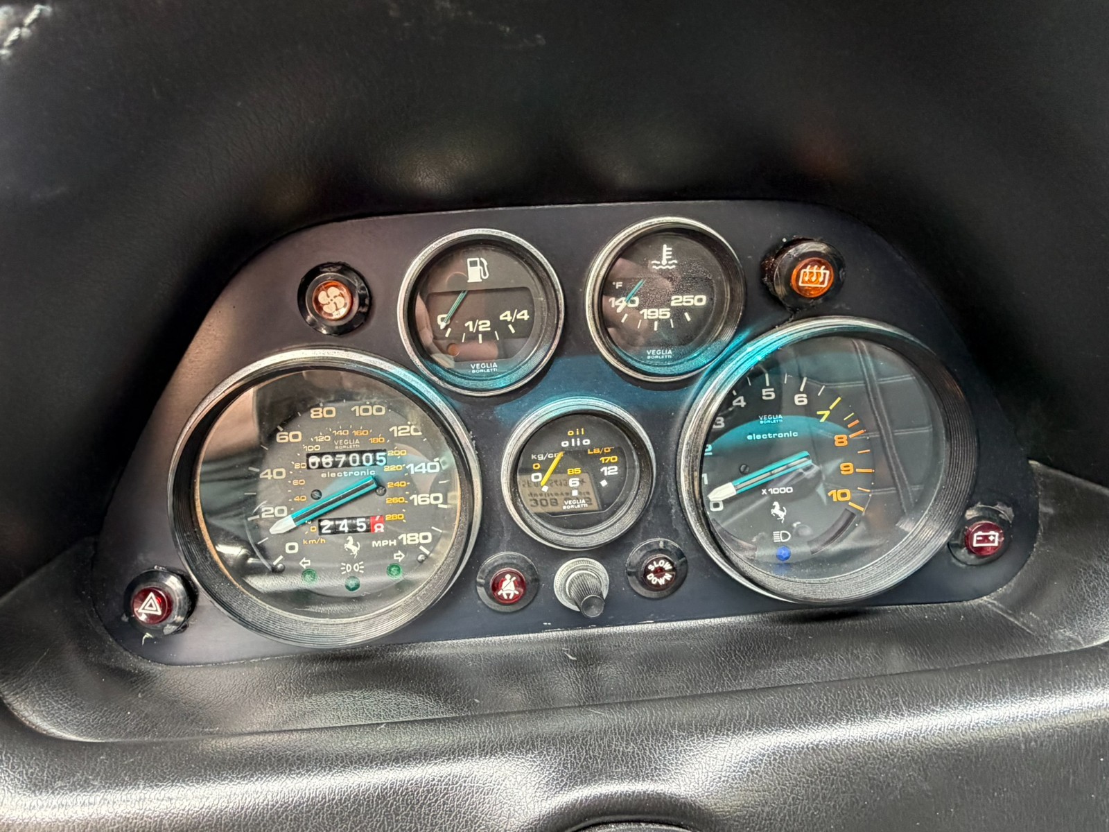 Ferrari-308-1985-Coupe-21