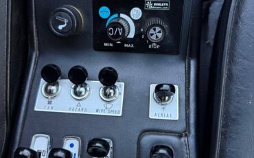 Ferrari-308-gts-1979-13