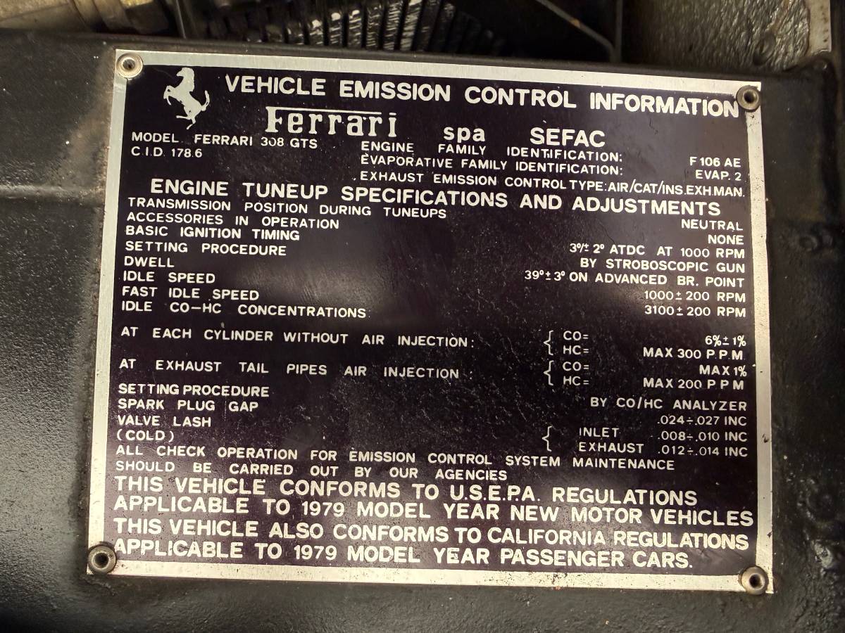 Ferrari-308-gts-1979-19