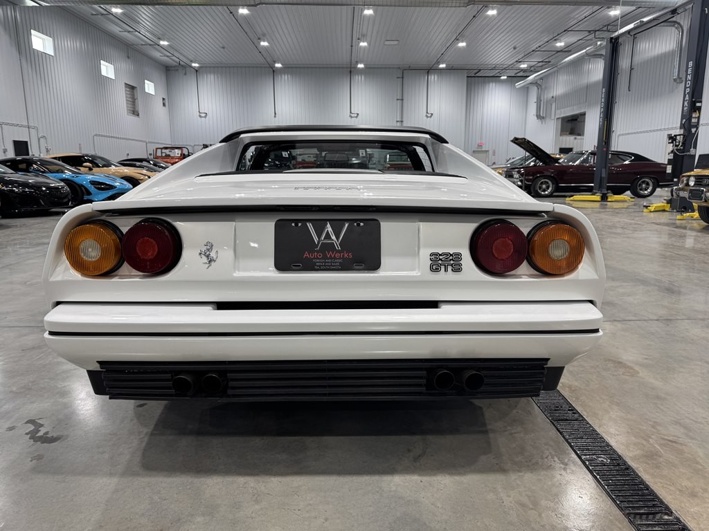 Ferrari-328-1986-CONVERTIBLE-3