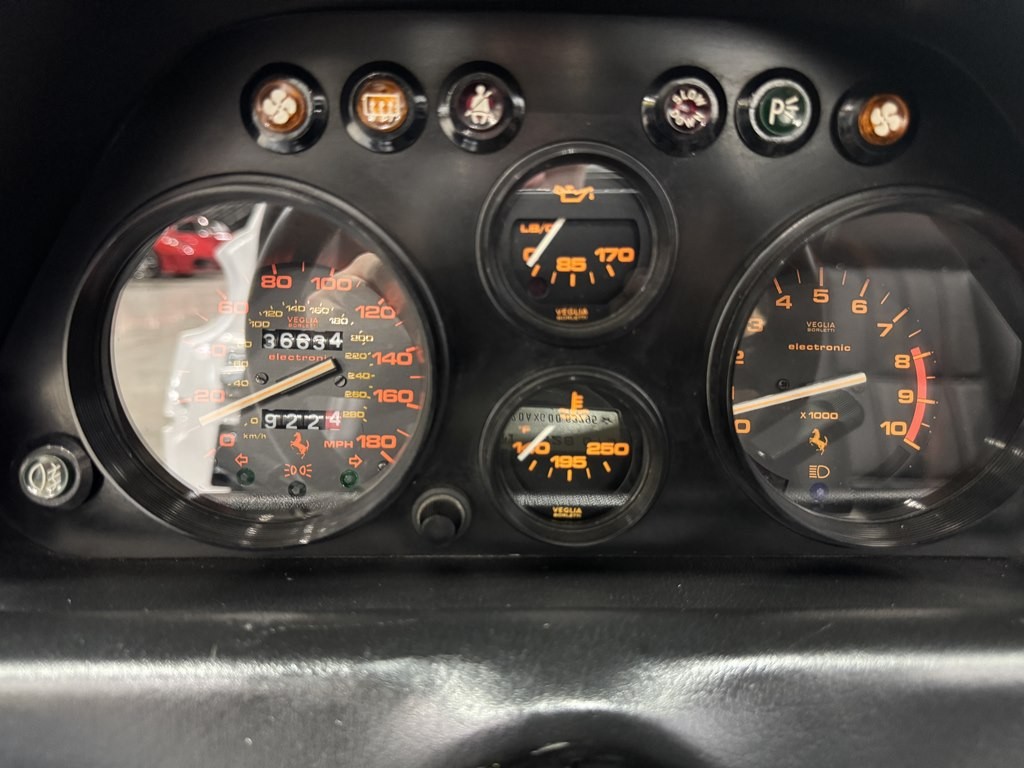 Ferrari-328-1986-CONVERTIBLE-7