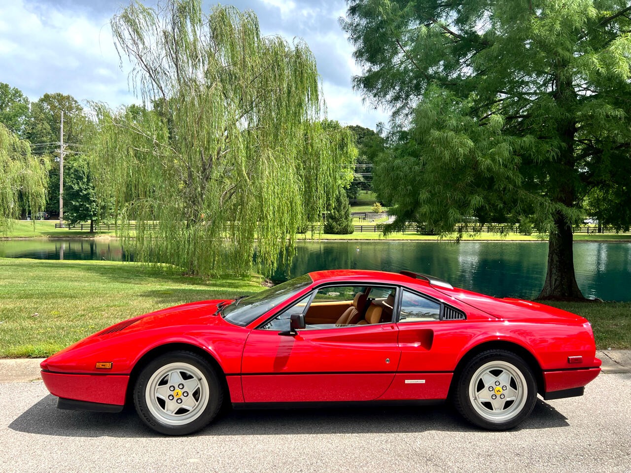 Ferrari-328-1989-Coupe-1