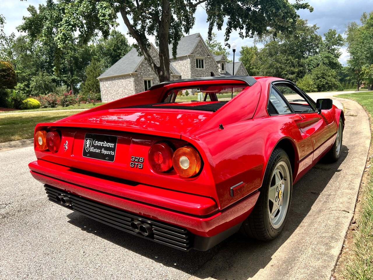 Ferrari-328-1989-Coupe-16