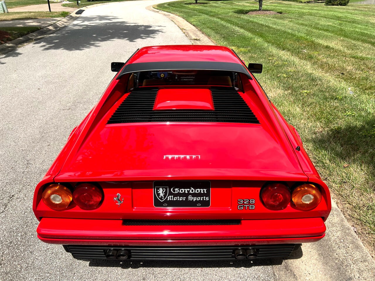 Ferrari-328-1989-Coupe-17