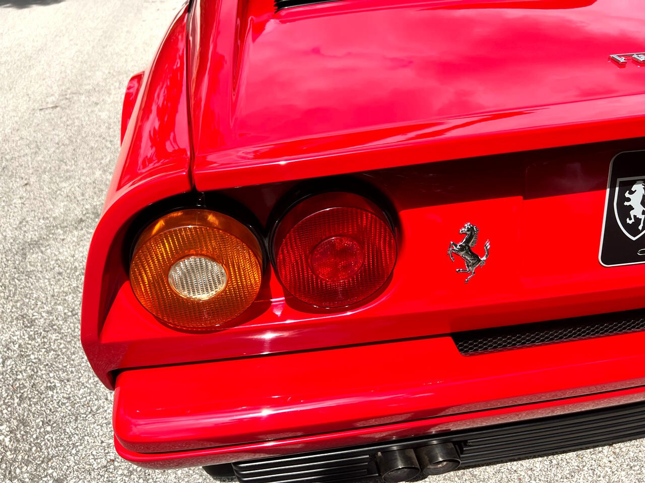 Ferrari-328-1989-Coupe-22