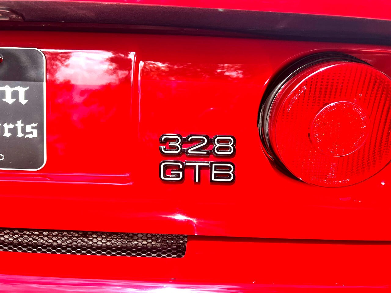 Ferrari-328-1989-Coupe-24