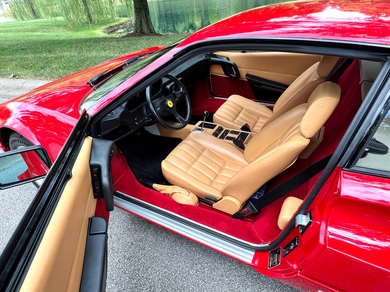 Ferrari-328-1989-Coupe-32