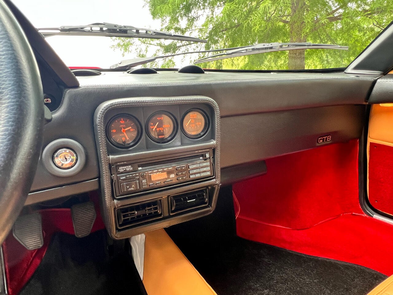 Ferrari-328-1989-Coupe-35