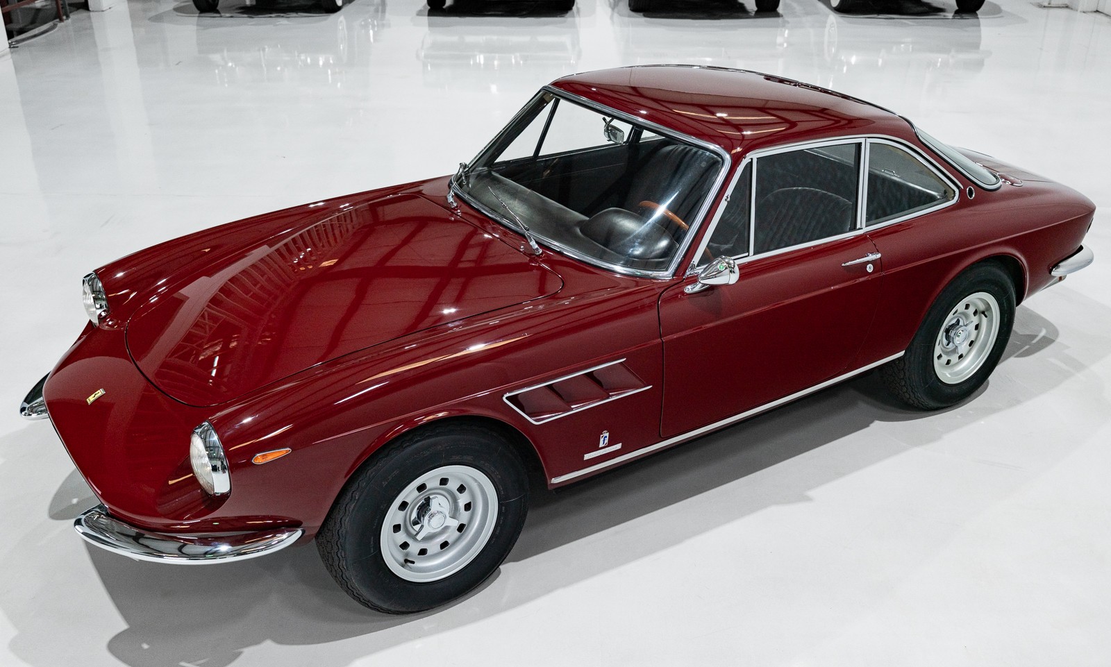Ferrari-330-1967-Coupe-8