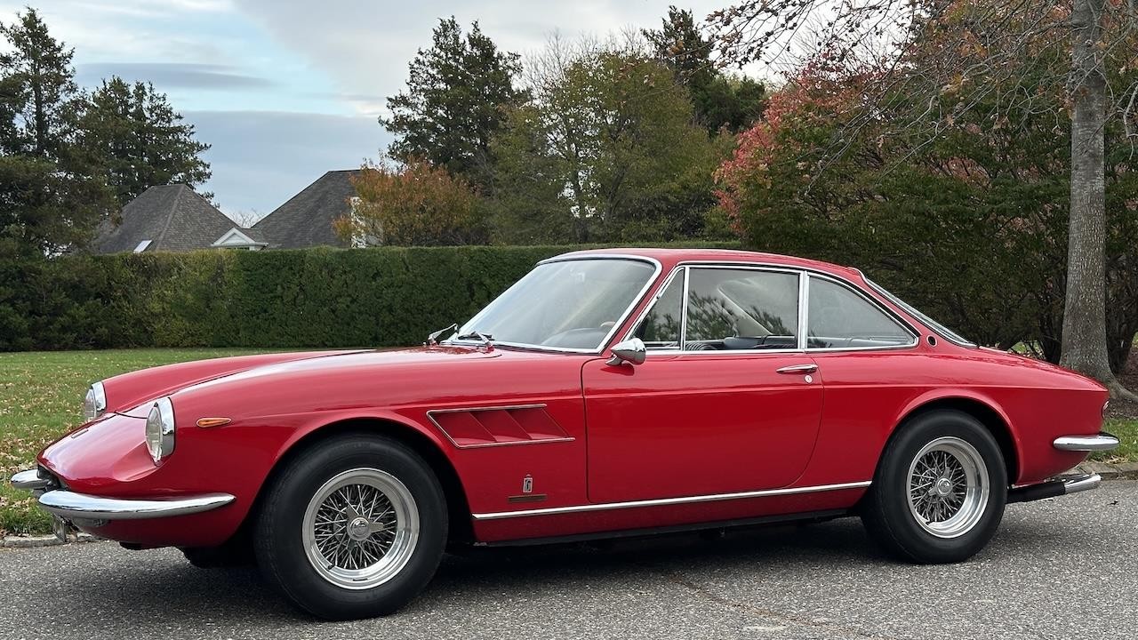 Ferrari-330GTC-1967-24