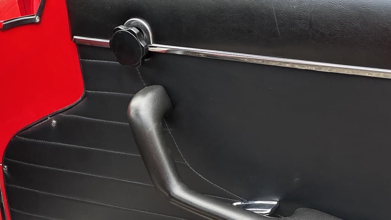 Ferrari-330GTC-1967-33