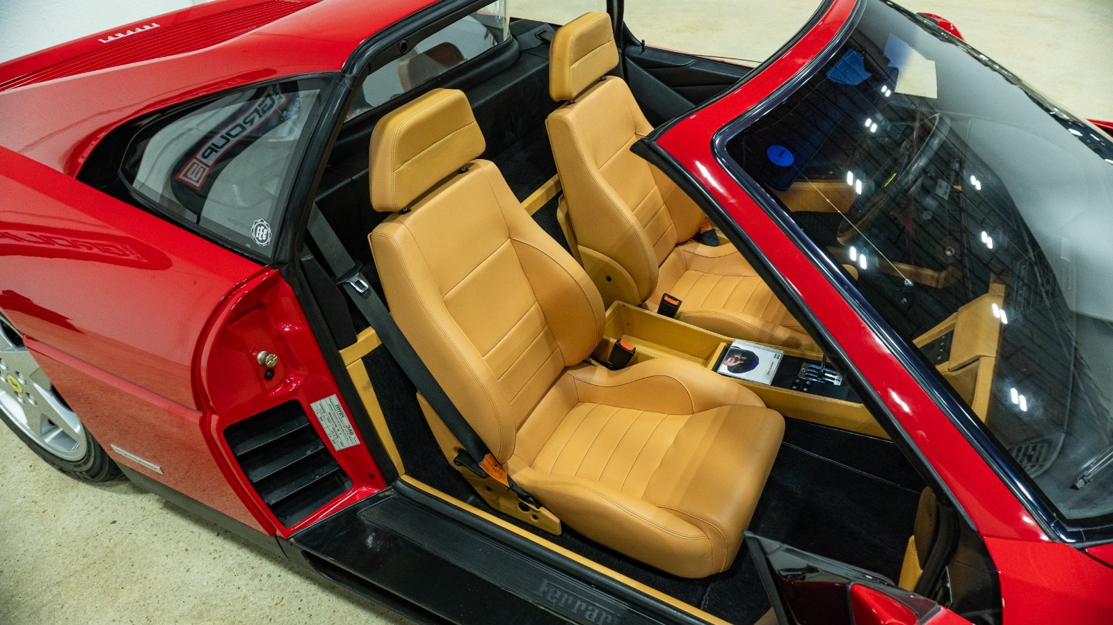 Ferrari-348-1992-Coupe-34