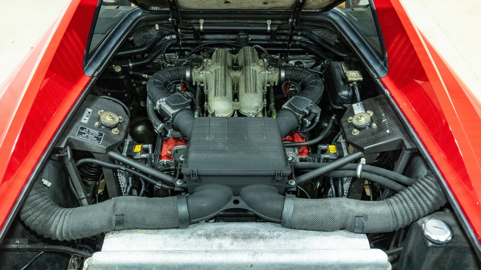 Ferrari-348-1992-Coupe-7