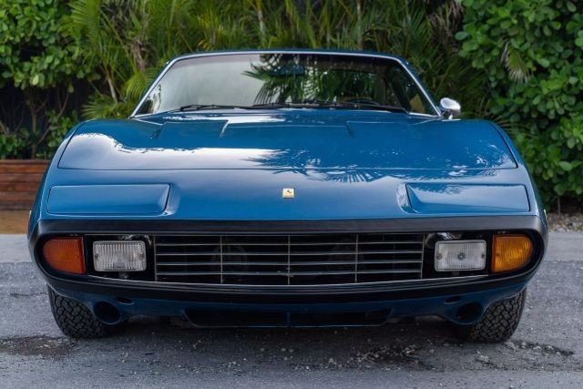 Ferrari-365GTC4-1972-Coupe-2