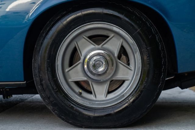 Ferrari-365GTC4-1972-Coupe-26