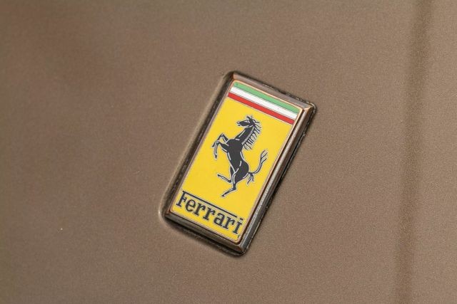 Ferrari-365TC4-1972-Coupe-10