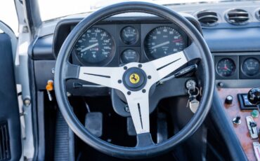 Ferrari-400i-1982-Coupe-11