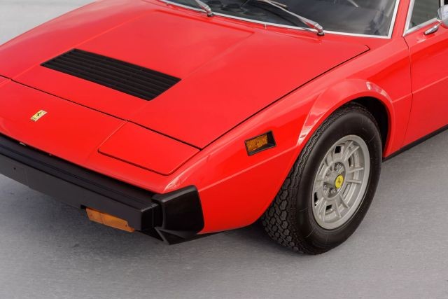 Ferrari-Dino-308-1977-Coupe-3