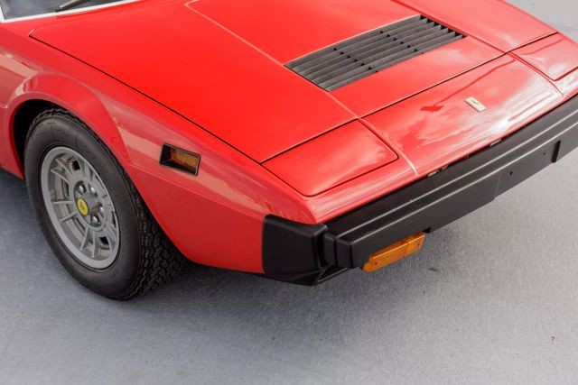 Ferrari-Dino-308-1977-Coupe-5