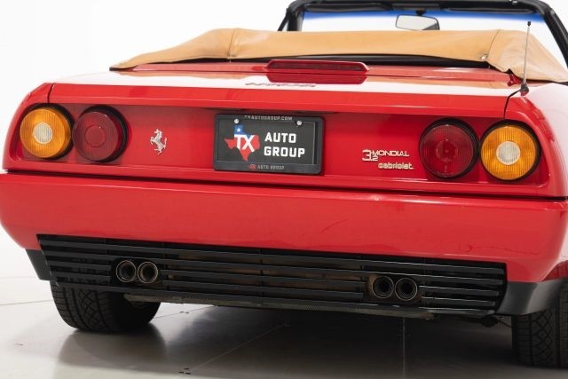 Ferrari-Mondial-1987-Convertible-19