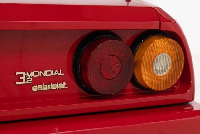 Ferrari-Mondial-1987-Convertible-23