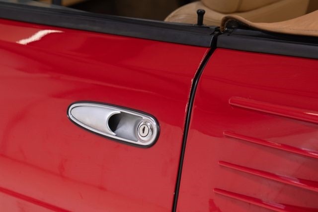 Ferrari-Mondial-1987-Convertible-27