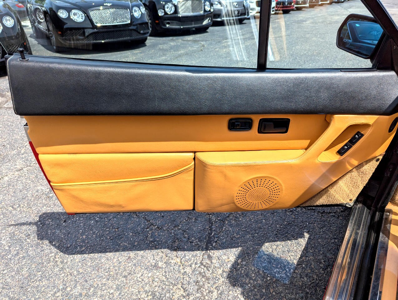 Ferrari-Mondial-1989-Convertible-12