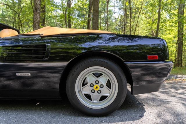 Ferrari-Mondial-1989-Convertible-12