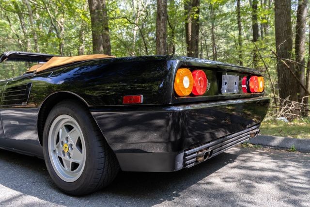 Ferrari-Mondial-1989-Convertible-14
