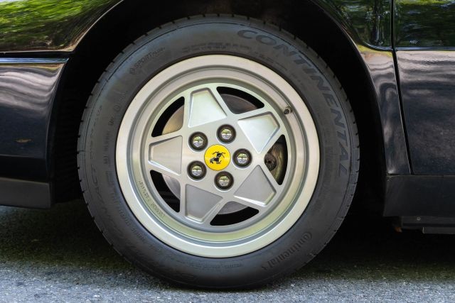 Ferrari-Mondial-1989-Convertible-15