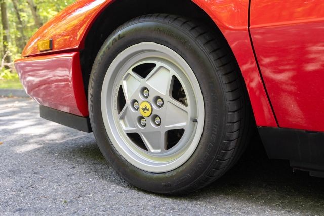 Ferrari-Mondial-1989-Convertible-16