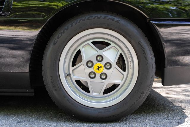 Ferrari-Mondial-1989-Convertible-17