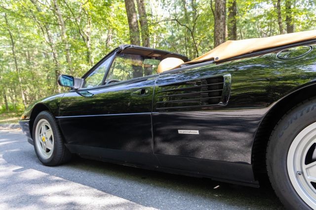 Ferrari-Mondial-1989-Convertible-19