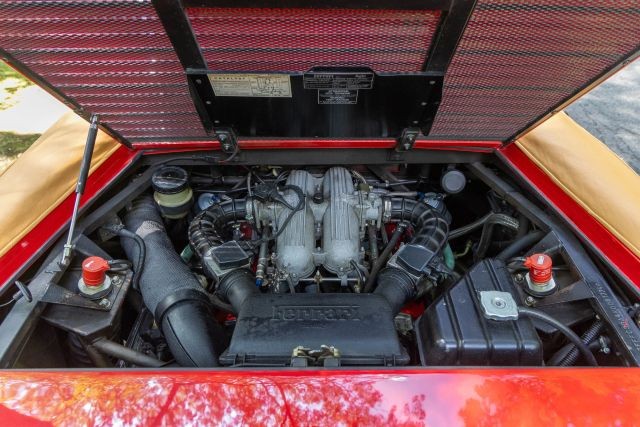 Ferrari-Mondial-1989-Convertible-2