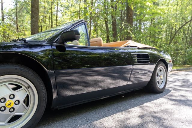 Ferrari-Mondial-1989-Convertible-20