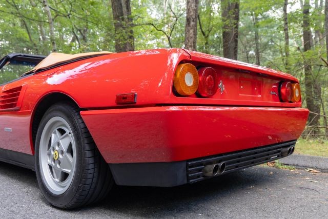 Ferrari-Mondial-1989-Convertible-22