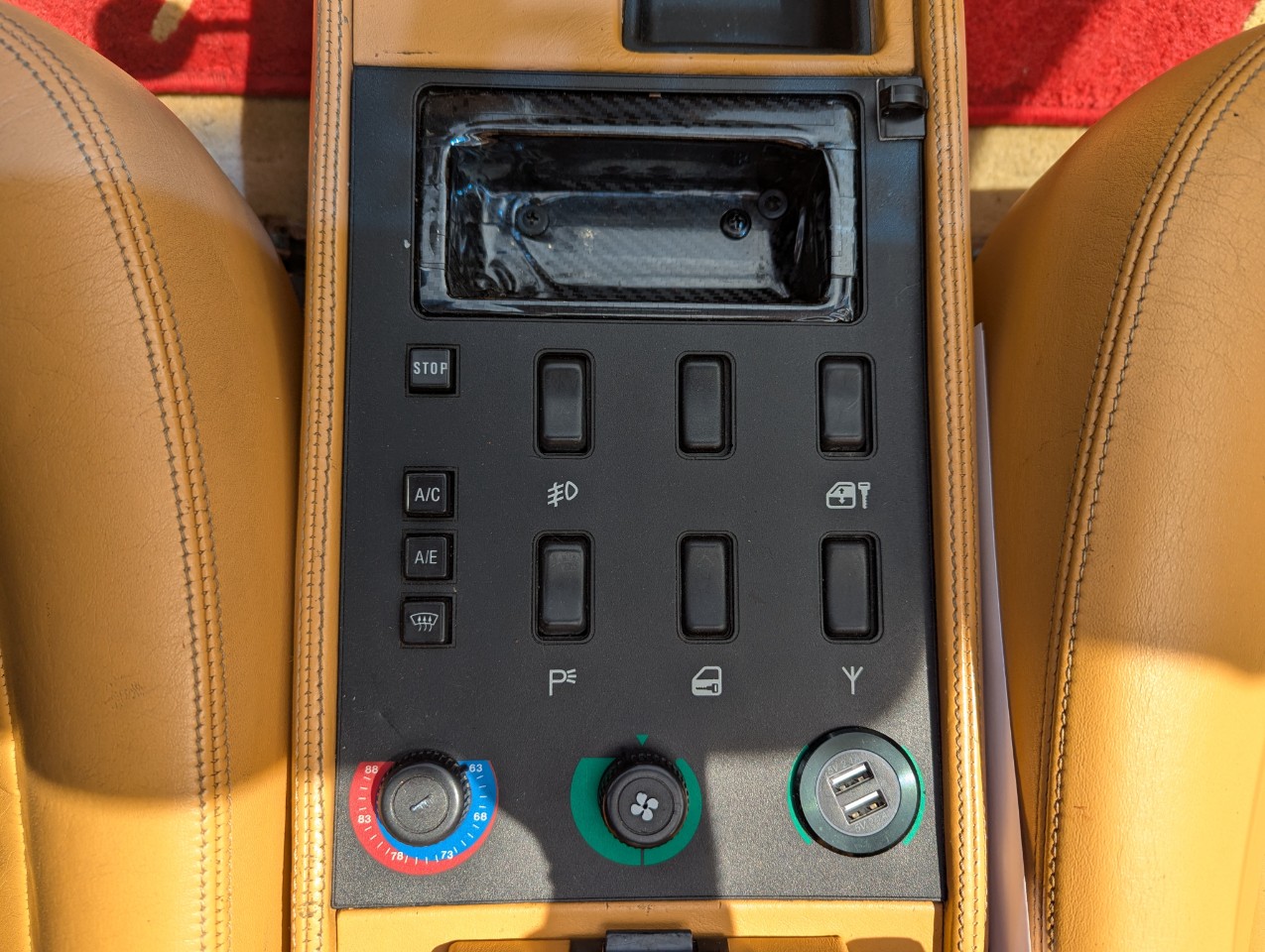 Ferrari-Mondial-1989-Convertible-24