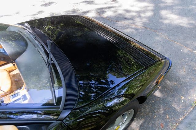 Ferrari-Mondial-1989-Convertible-28