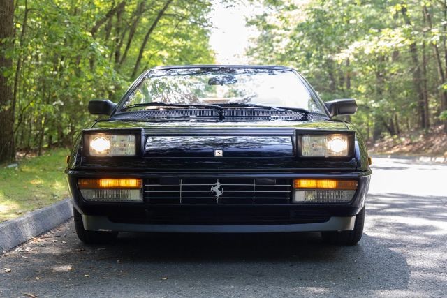 Ferrari-Mondial-1989-Convertible-31