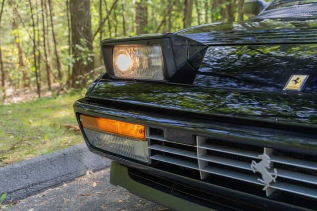 Ferrari-Mondial-1989-Convertible-35