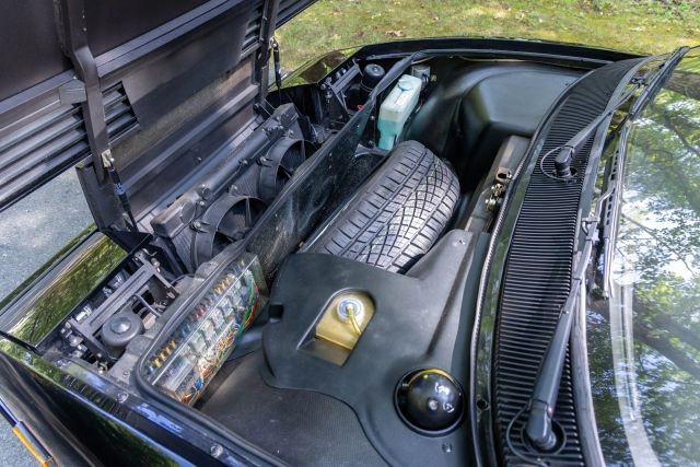 Ferrari-Mondial-1989-Convertible-36