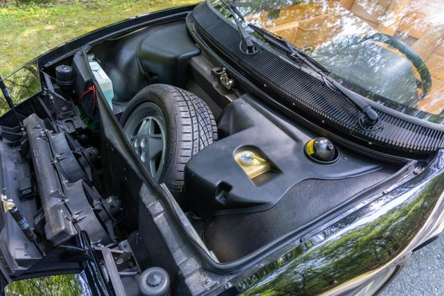 Ferrari-Mondial-1989-Convertible-37