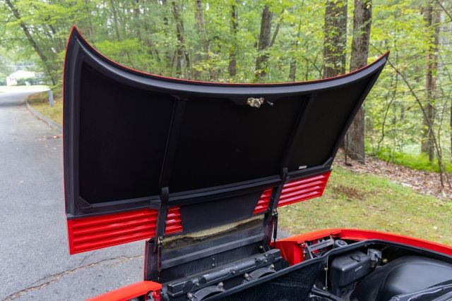 Ferrari-Mondial-1989-Convertible-38