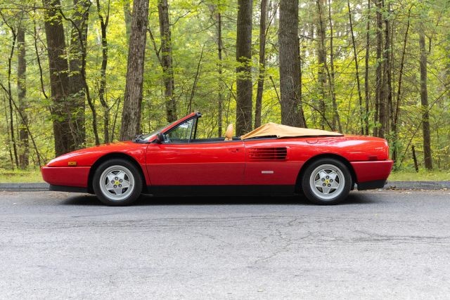 Ferrari-Mondial-1989-Convertible-8