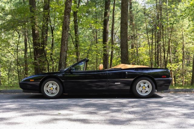 Ferrari-Mondial-1989-Convertible-9