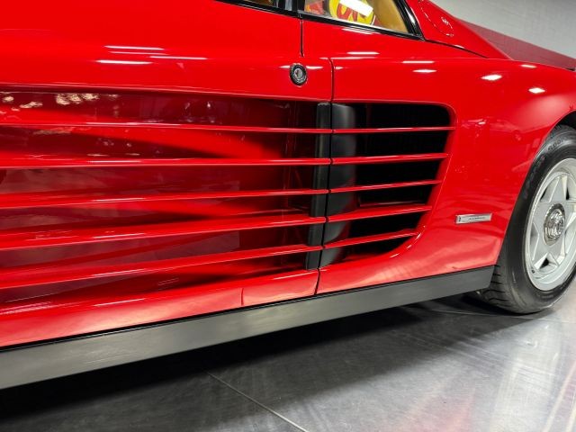 Ferrari-Testarossa-1986-23
