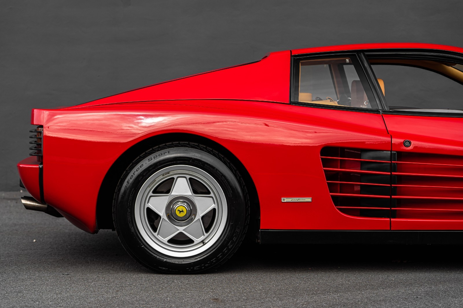 Ferrari-Testarossa-1987-Coupe-11