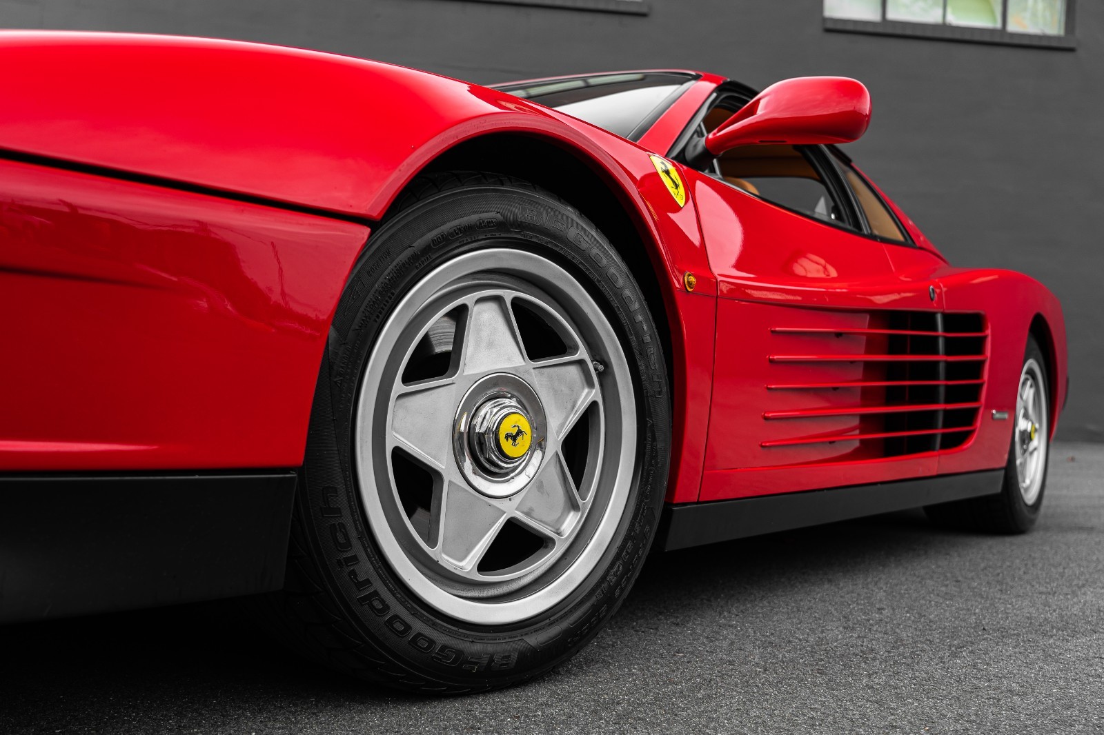 Ferrari-Testarossa-1987-Coupe-9