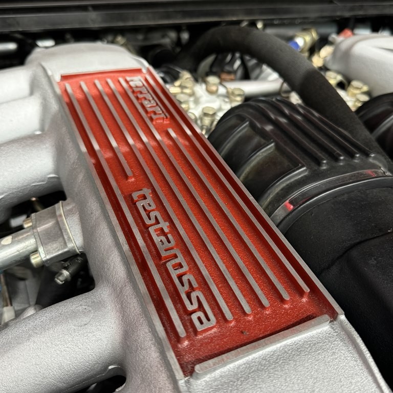 Ferrari-Testarossa-1988-Coupe-17