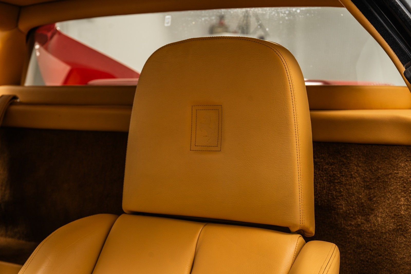 Ferrari-Testarossa-1988-Coupe-24